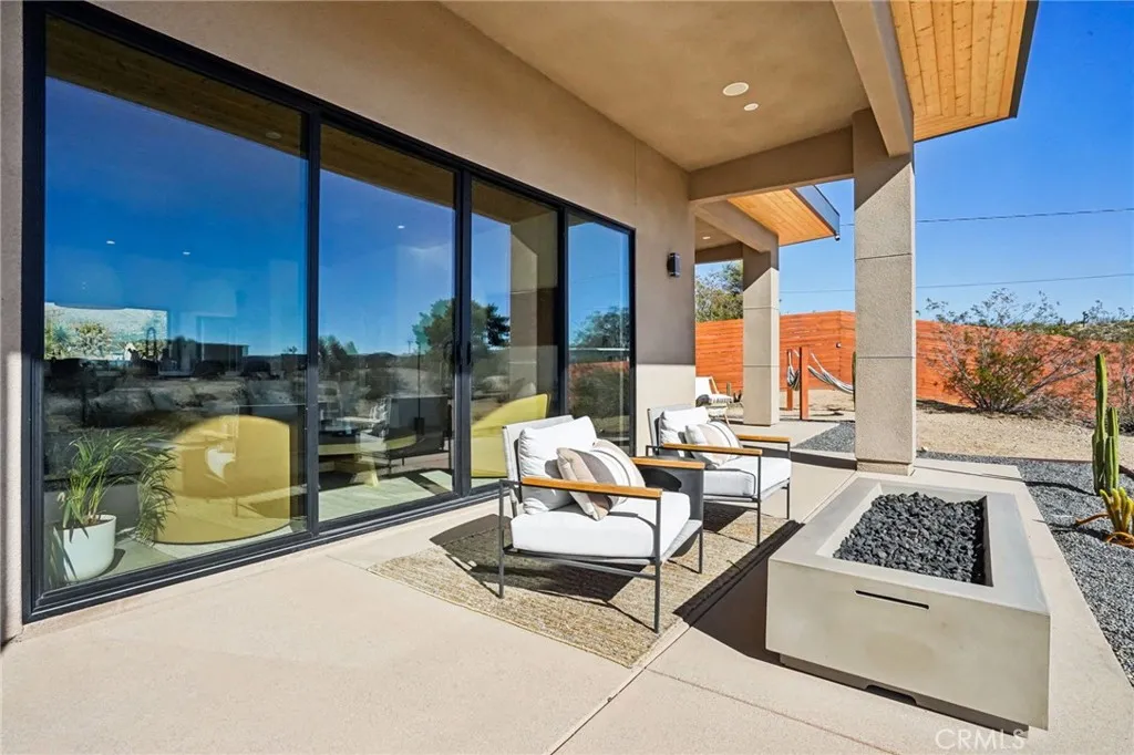 59080 Nelson Ave, Yucca Valley, California 92284 home-pic-9